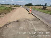 6) 2022-08-02 Wykonana podbudowa na połowie jezdni, na włączeniu drogi DA1 w drogę powiatową DP 2305W prowadzącą w stronę Kuklina